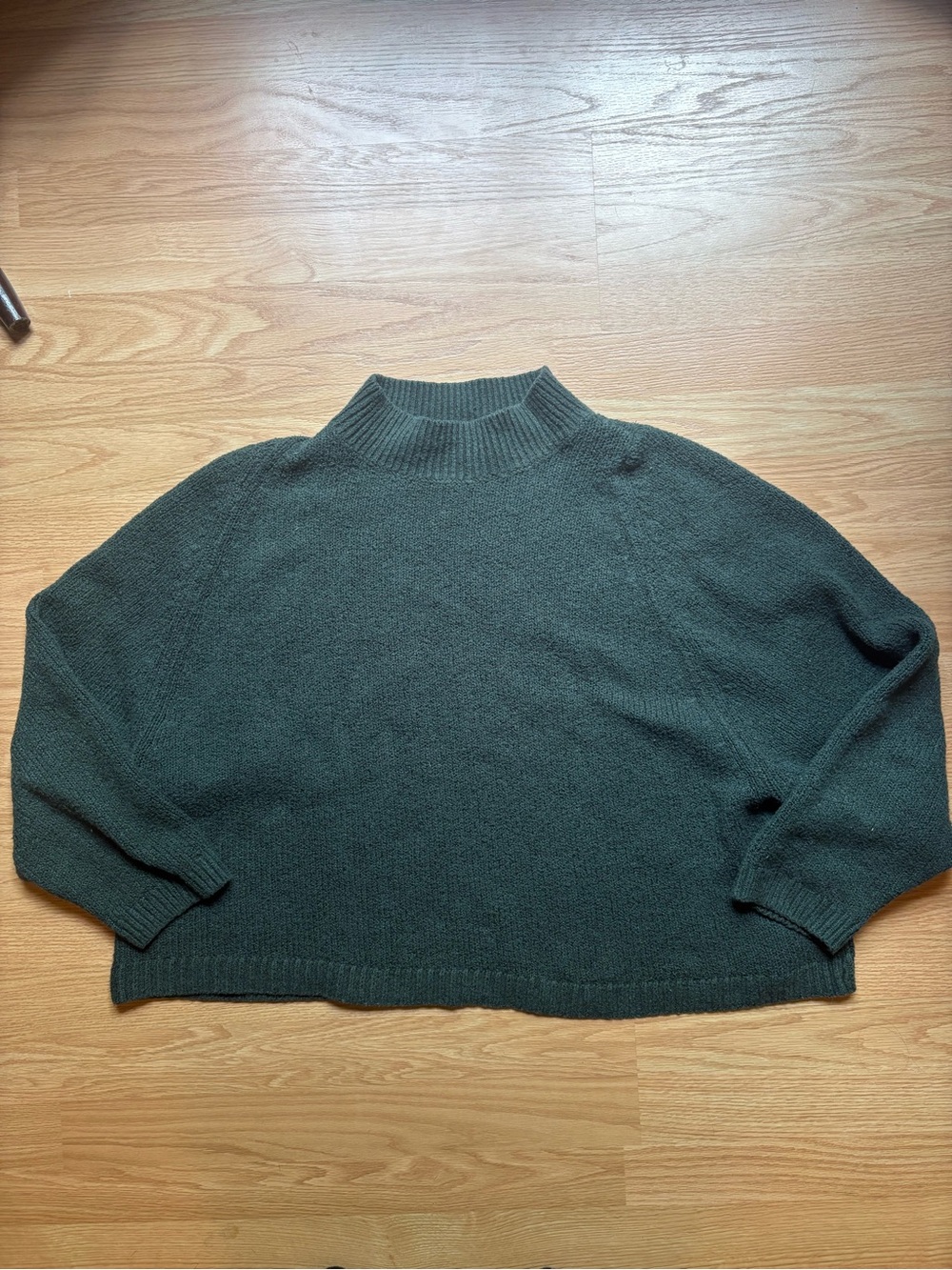 Old Navy Womens Mock Neck Sweater